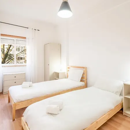 Guestready - Spacious Ground Floor リスボン